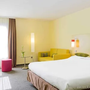 Hotel Ibis Styles Centre Port, Nice